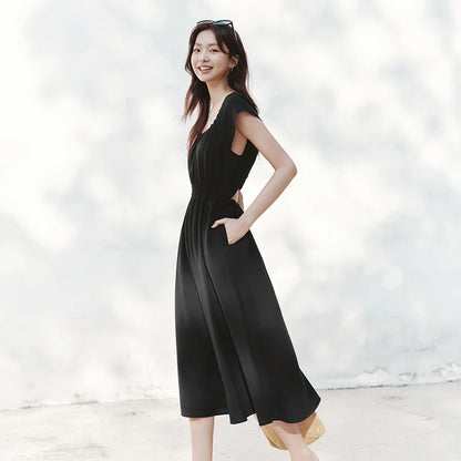 Semir Dress Women Hollow Out Waist-Cinching 2025 New Summer Flutter Sleeve Off-Shoulder Mid-Length Dress Subtle Sexy