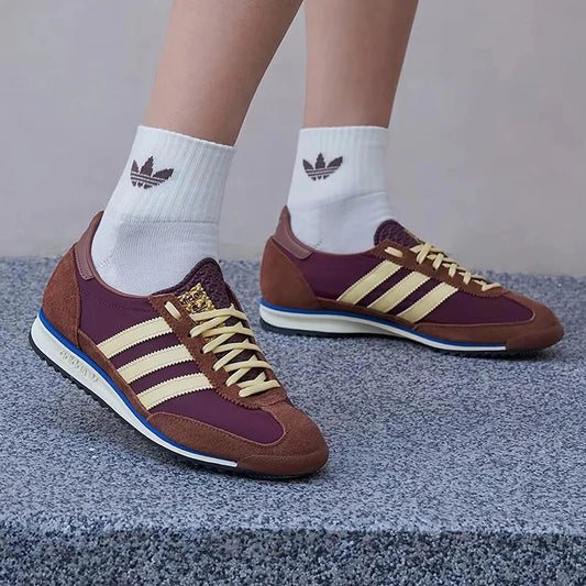 Adidas Women's Casual Fashion Sneakers IE3425