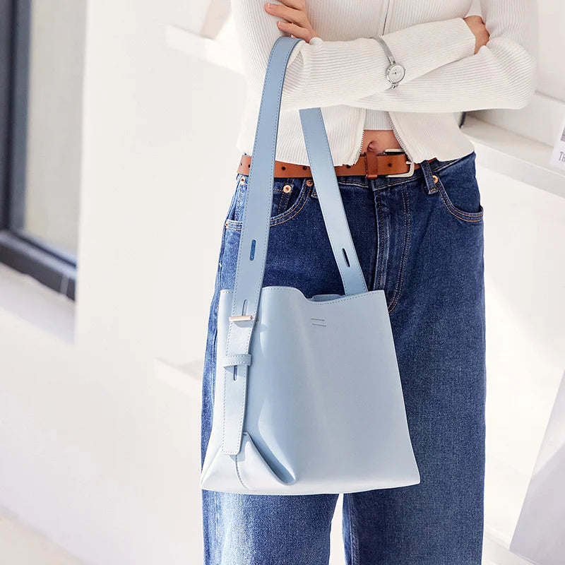 Semir Bucket Bag Women New Women Shoulder Bag Soft Leather Bag Popular Satchel Bag Commuter Christmas Bag