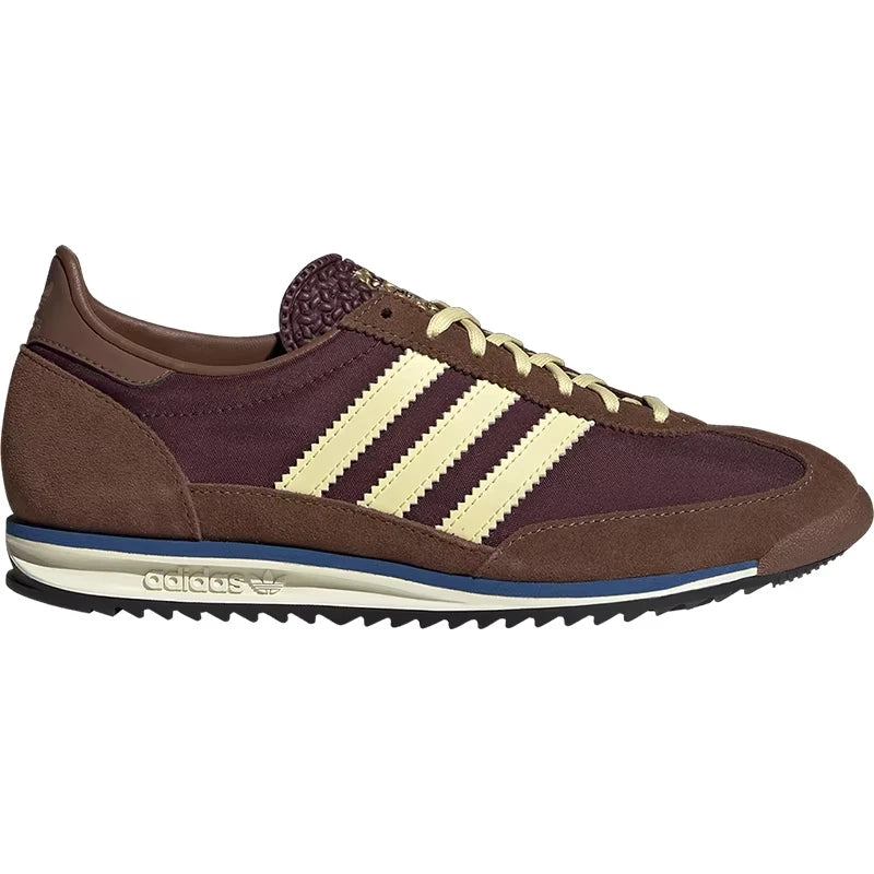 Adidas Women's Casual Fashion Sneakers IE3425